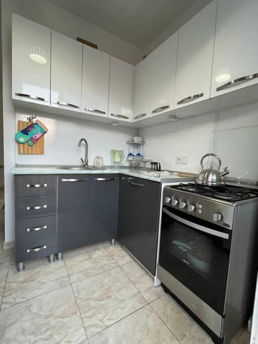 Ana'S Cosy Home In Borjomi Center ภายนอก รูปภาพ